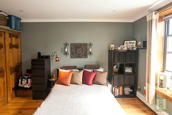 Sold by Halstead Real Estate | media 20