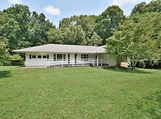 2350 Harrison Rd, Lenoir City, TN 37771