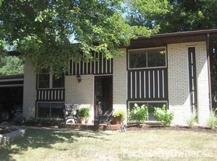2221 Mar Vista Dr, Washington, IL 61571