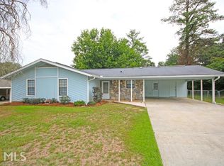 203 Cedar Ridge Dr, Warner Robins, GA 31088