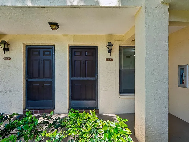 305 Hammock Pine Blvd #305 — Photo 2