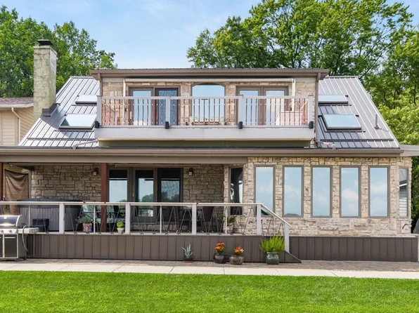 12720 W Bank Dr NE, Millersport, OH 43046