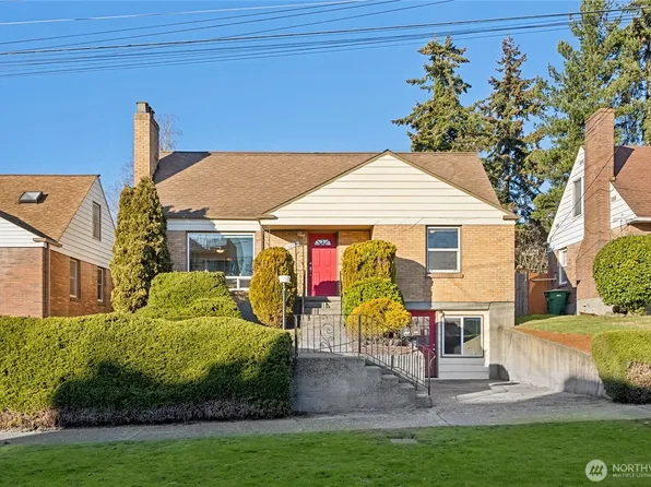 3254 NW Market Street, Seattle, WA 98107