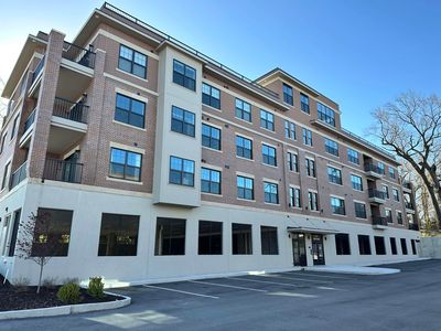 1740-305 E South Bend Ave, South Bend, IN, 46635