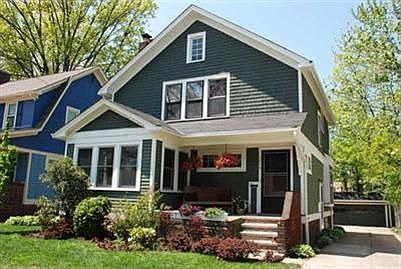 1076 Quilliams - newly painted in 2008!