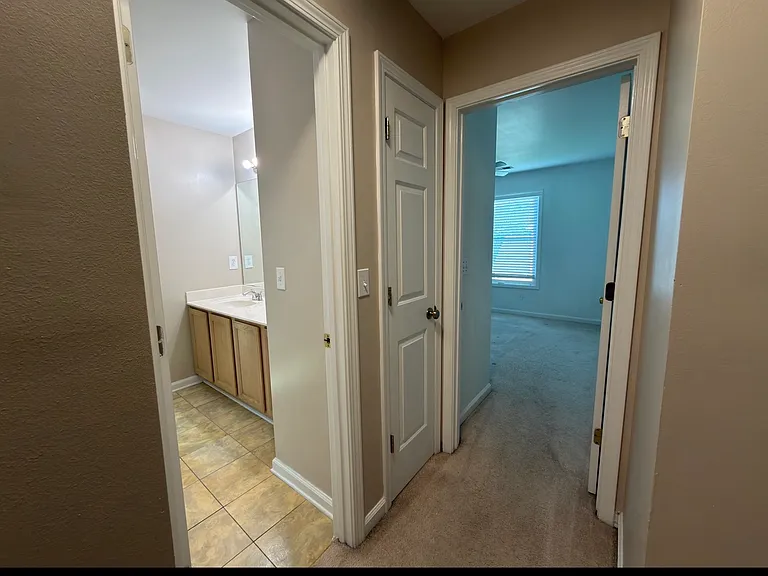 1570 Valley Club Dr — Photo 20
