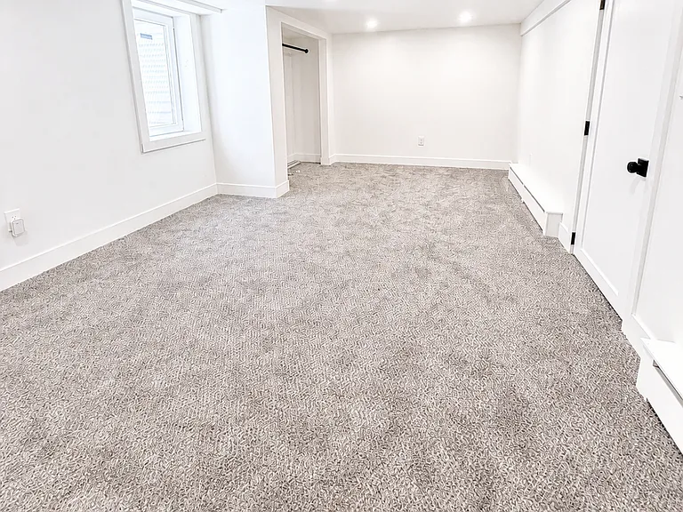 755 Carbon St — Photo 21