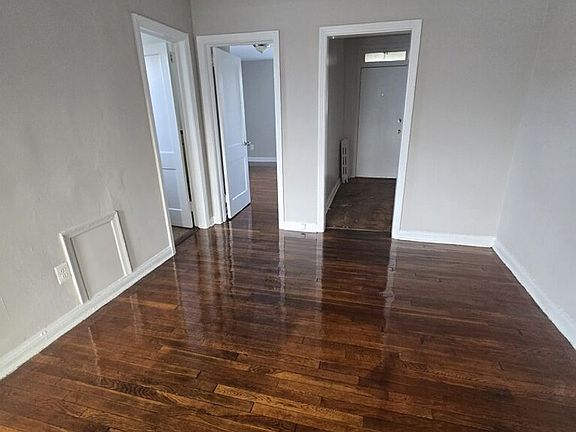 5th image of 3300 E Capitol St NE APT A