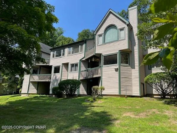 324 Hollow Rd #325, East Stroudsburg, PA 18302