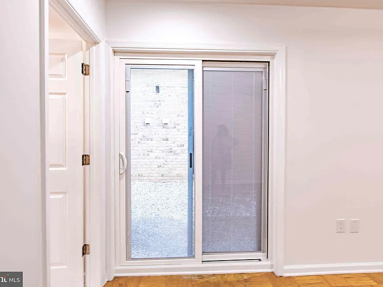 1 Stonehenge Cir #2 — Photo 47
