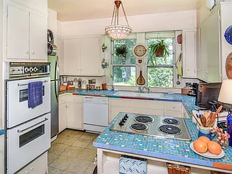 Sold by Robert E. Hill 