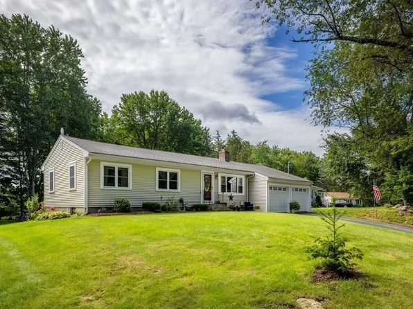 8 Gilmore Rd, Southborough, MA 01772