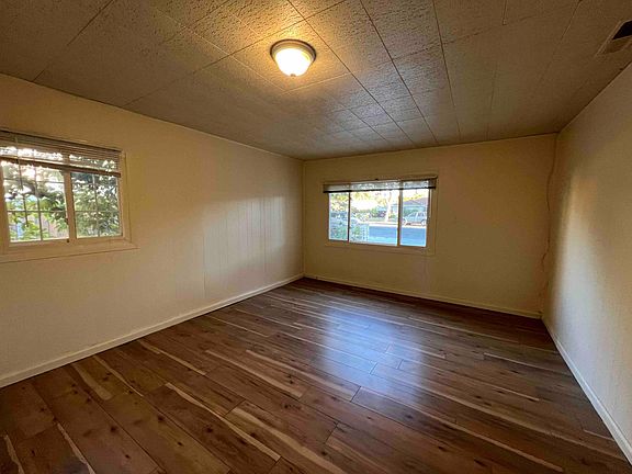 4th image of 19161 Twig Ln