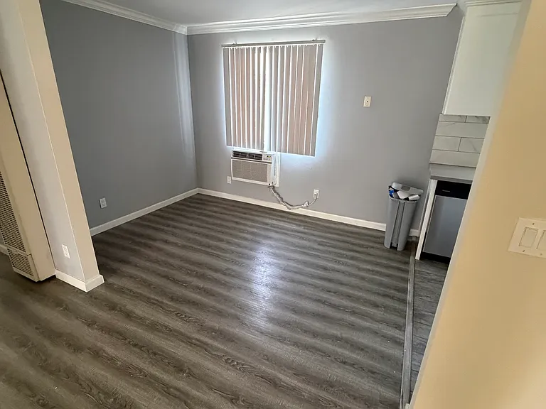 1168 Raymond Ave #D — Photo 9