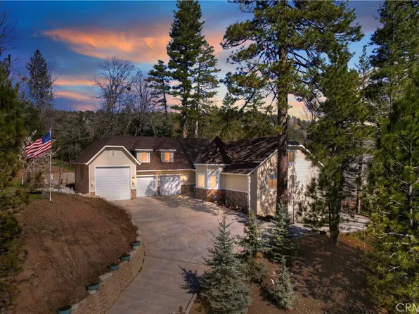 22532 Sky View Ln, Crestline, CA 92325