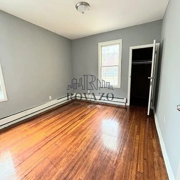 888 S 18th St #3 — Photo 4