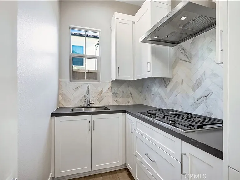 212 Mistwater — Photo 13
