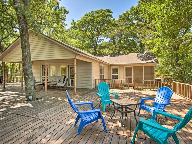 3684 Comanche Dr — Photo 13
