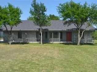 1122 Riley Rd, Axtell, TX 76624