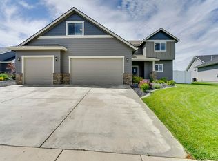 7426 W Majestic Ave, Rathdrum, ID 83858