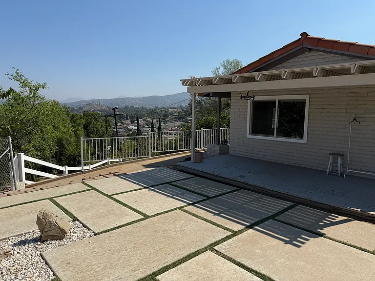 1653 Vista Del Valle Blvd — Photo 14