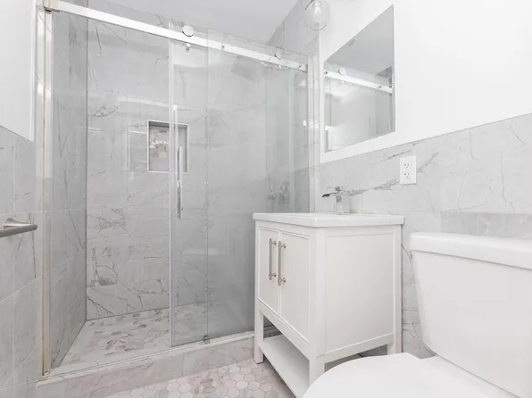 203 Pearsall Avenue image 8 of 35