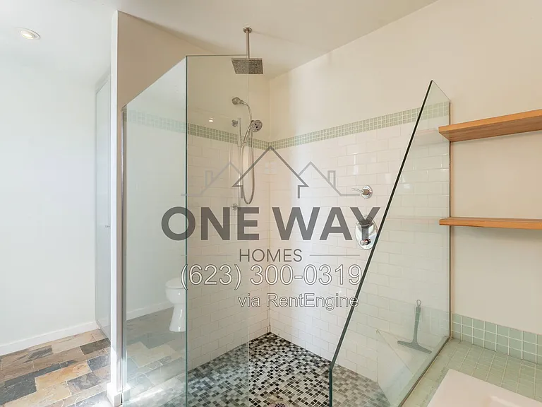 1325 W Lobo Ave — Photo 42