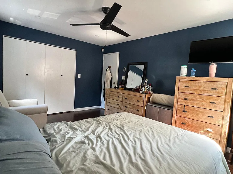56 Coffey St #2 — Photo 7