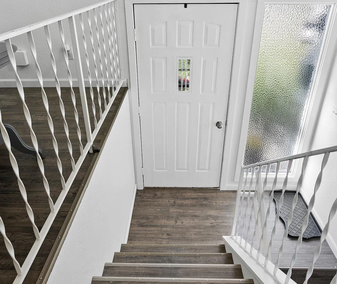 718 N Green St — Photo 2