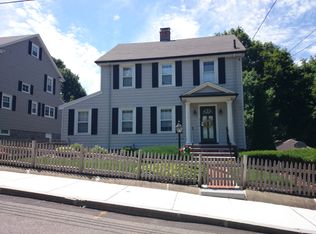 215 Wren St, West Roxbury, MA 02132