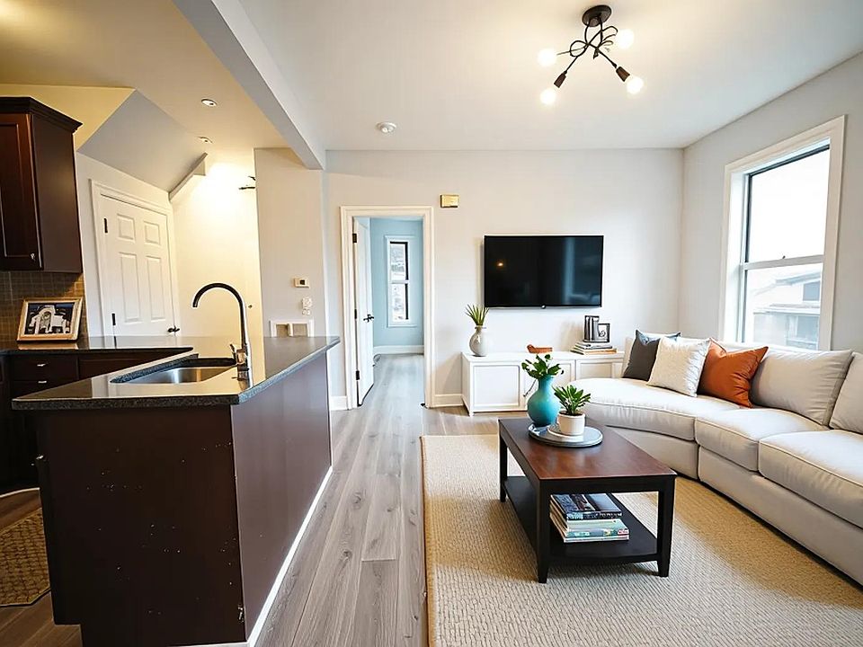 1st image of 203 Stegman St #1