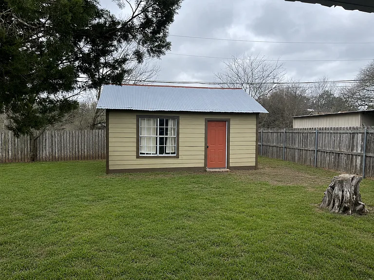 1400 Magnolia St — Photo 23