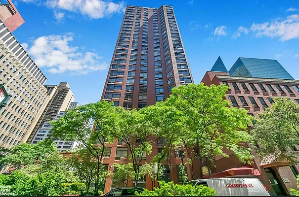 Rented by Brown Harris Stevens | media 14
