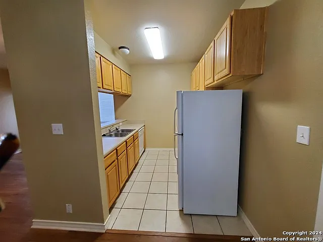 926 Misty Acres Dr — Photo 6