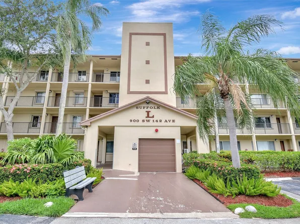 900 SW 142nd Avenue #402 L, Pembroke Pines, FL 33027