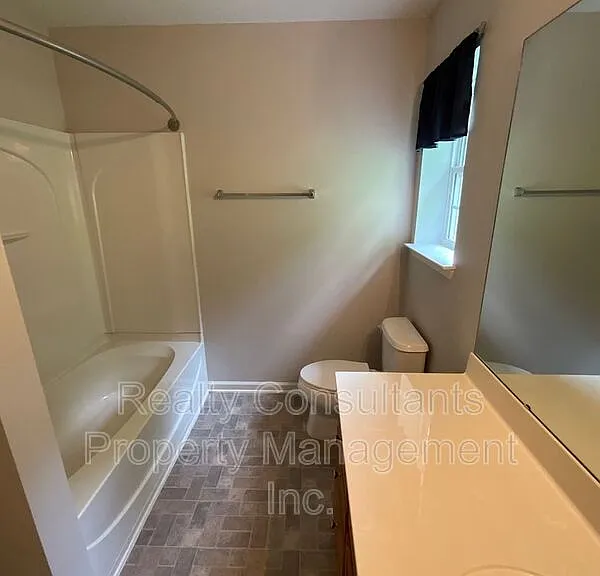 239 Bridford Downs Dr — Photo 16