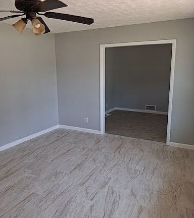 4th image of 4314 Hendrix Dr