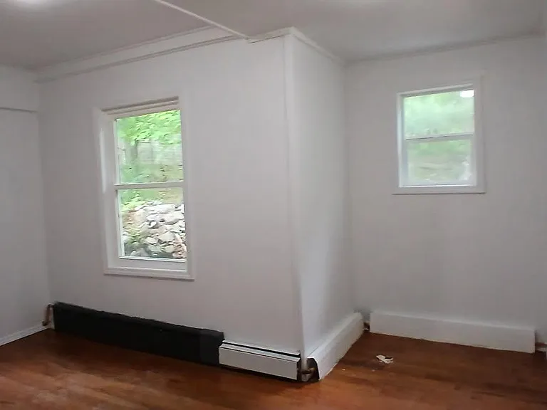 14 Maple St E — Photo 6