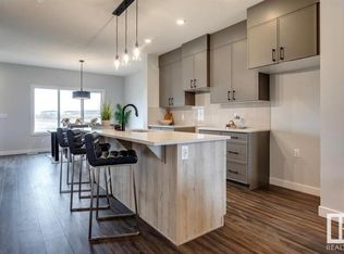 17 Raspberry Rd, Saint Albert, AB T8N 7Y8