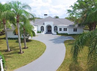 2890 Long Meadow Dr, Wellington, FL 33414