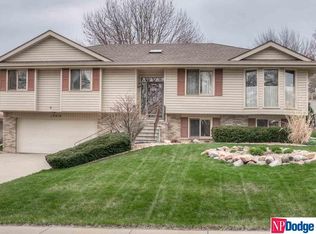 15916 Capitol Ave, Omaha, NE 68118