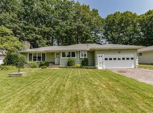 50 Spearmint Dr, Rochester, NY 14615