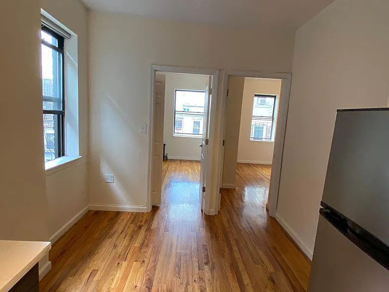 540 E 5th St #20 — Photo 1
