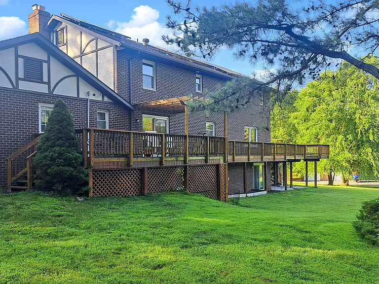6636 Isle Of Skye Dr — Photo 31