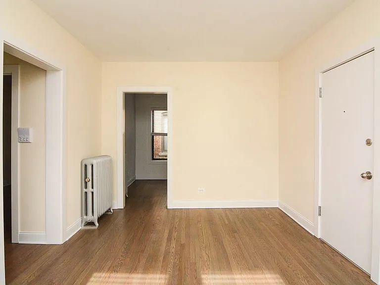 2643 N Spaulding Ave #W4 — Photo 11