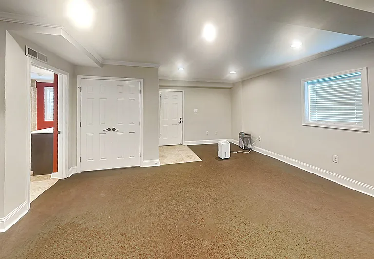 2902 Delcourt Dr — Photo 20