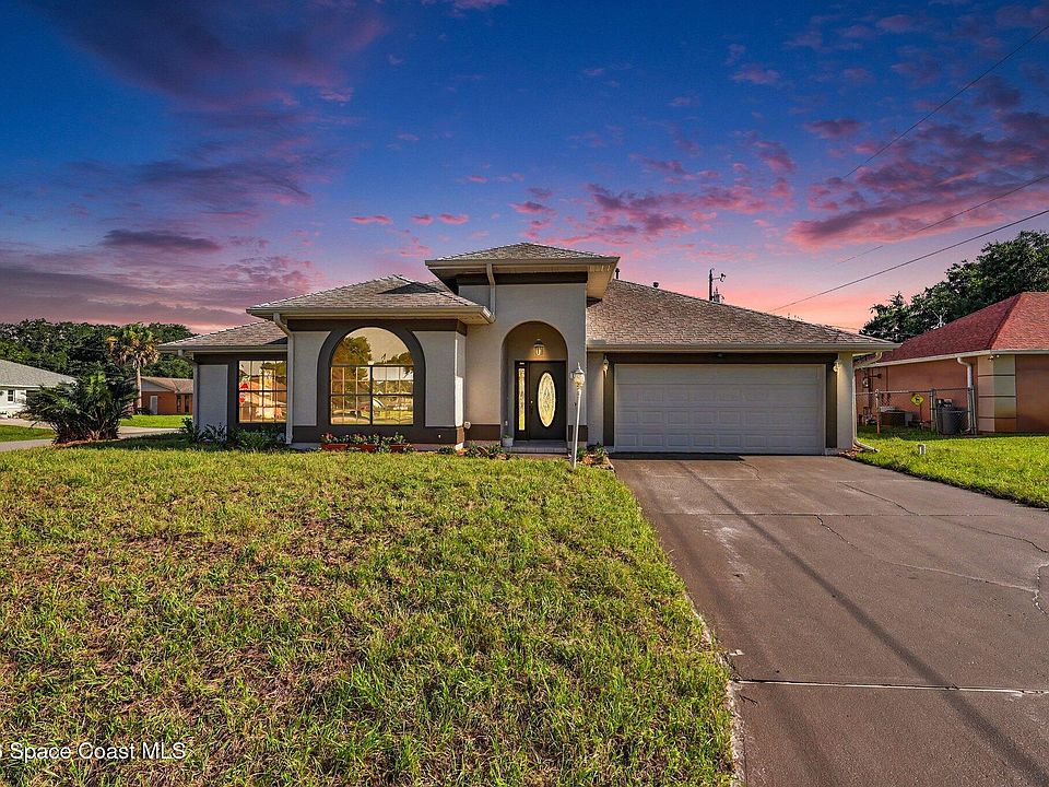 1st image of 2088 Sun Valley St