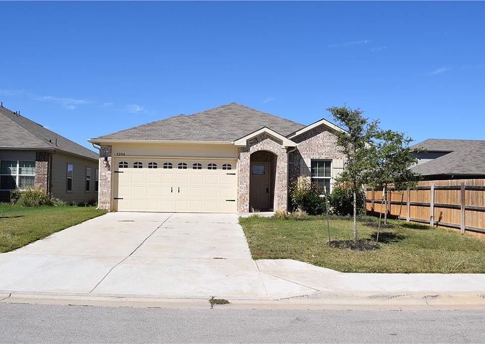 1st image of 5204 Winsbury Dr