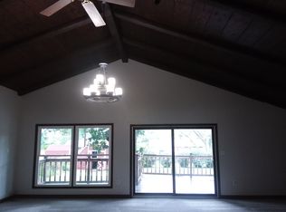 307 Dundee Rd, East Peoria, IL 61611