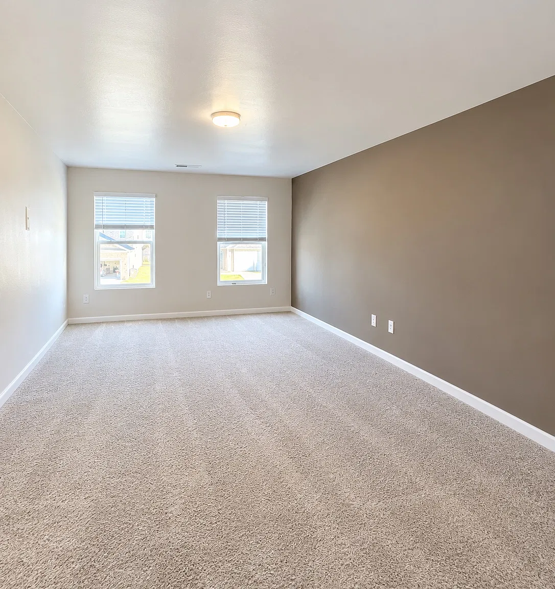 5 bed, 2511 sqft, $3,000 — Photo 3